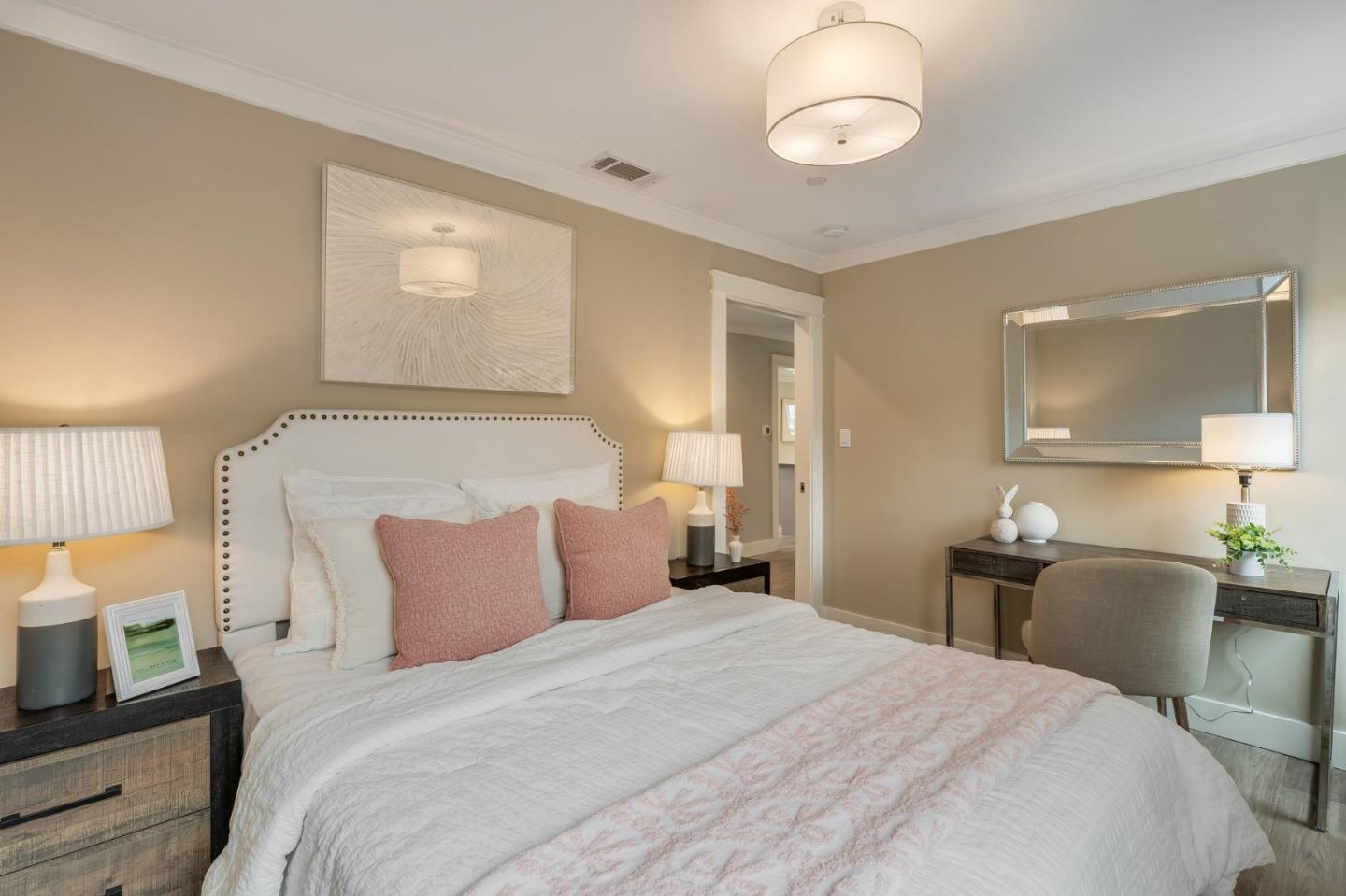 Detail Gallery Image 34 of 48 For 409 Poinsettia Ave, San Mateo,  CA 94403 - 4 Beds | 2 Baths