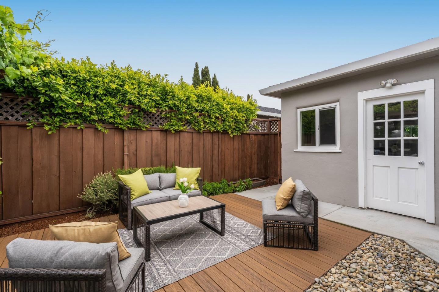 Detail Gallery Image 45 of 48 For 409 Poinsettia Ave, San Mateo,  CA 94403 - 4 Beds | 2 Baths