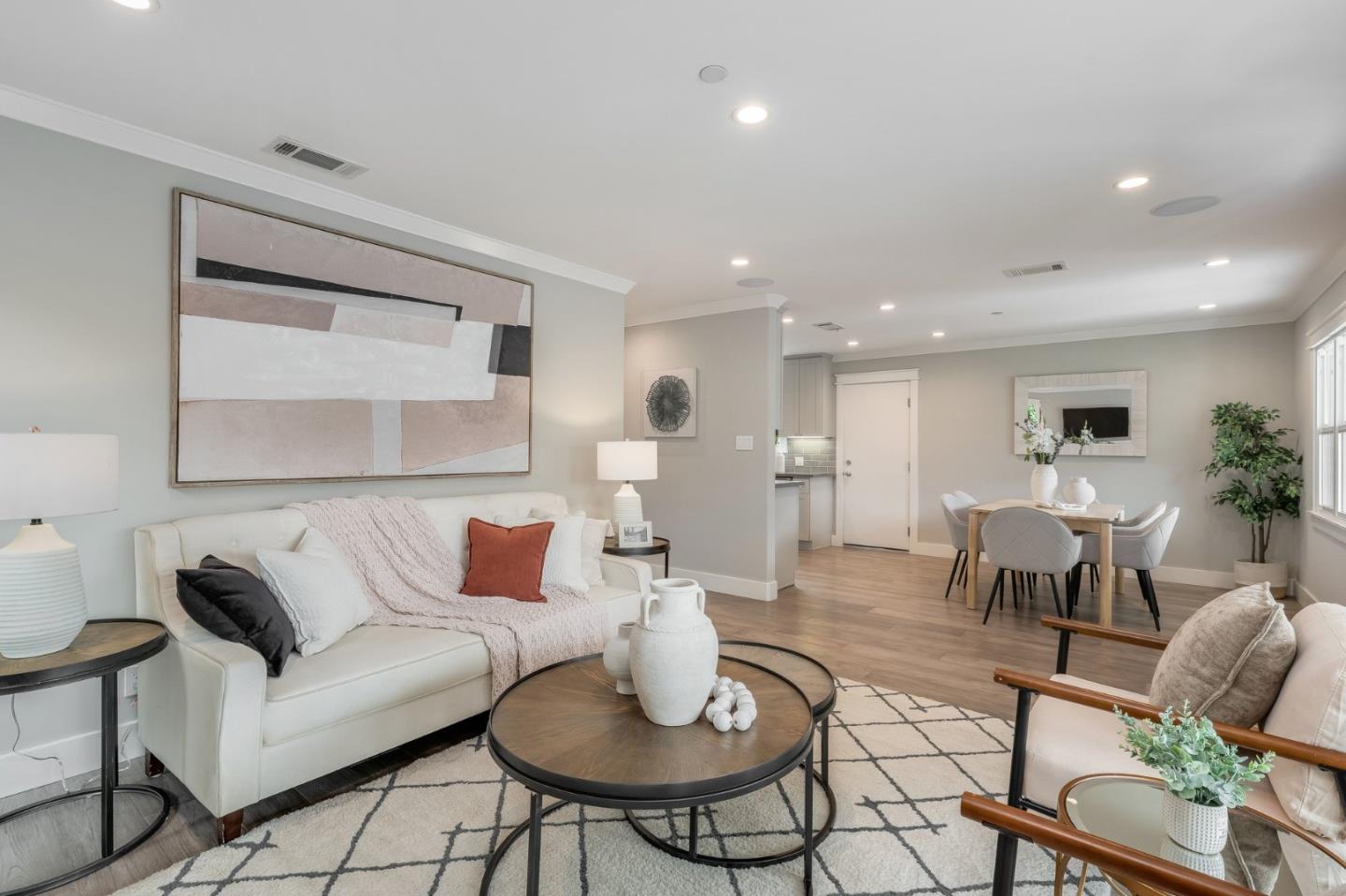 Detail Gallery Image 7 of 48 For 409 Poinsettia Ave, San Mateo,  CA 94403 - 4 Beds | 2 Baths