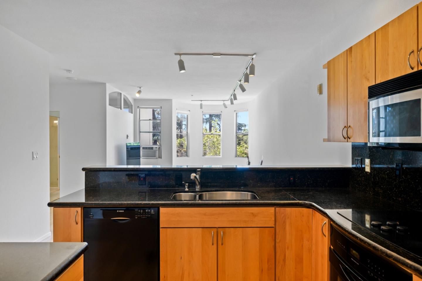 Photo #10: ML82043441 Listing: Photo #10