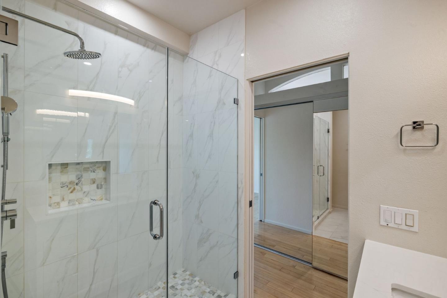 Photo #17: ML82043441 Listing: Photo #17