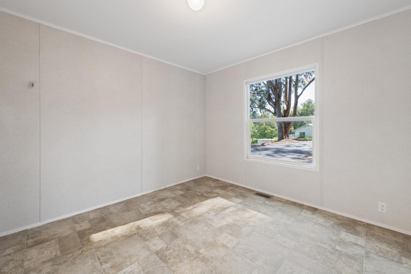 Detail Gallery Image 70 of 85 For 2570 Purisima Creek Rd, Half Moon Bay,  CA 94019 - 4 Beds | 3 Baths