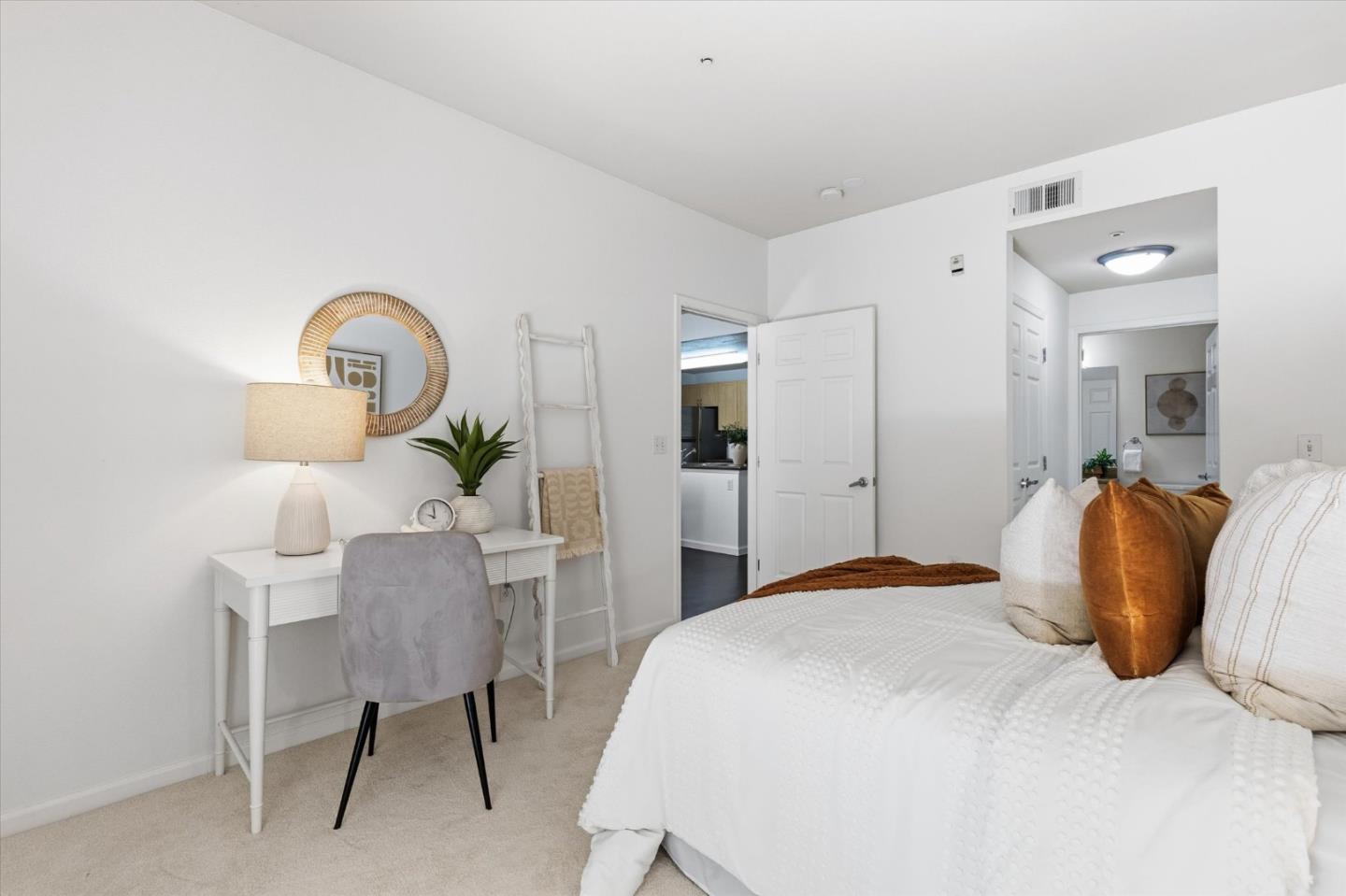 Detail Gallery Image 14 of 21 For 1550 Technology Dr #2105,  San Jose,  CA 95110 - 2 Beds | 2 Baths