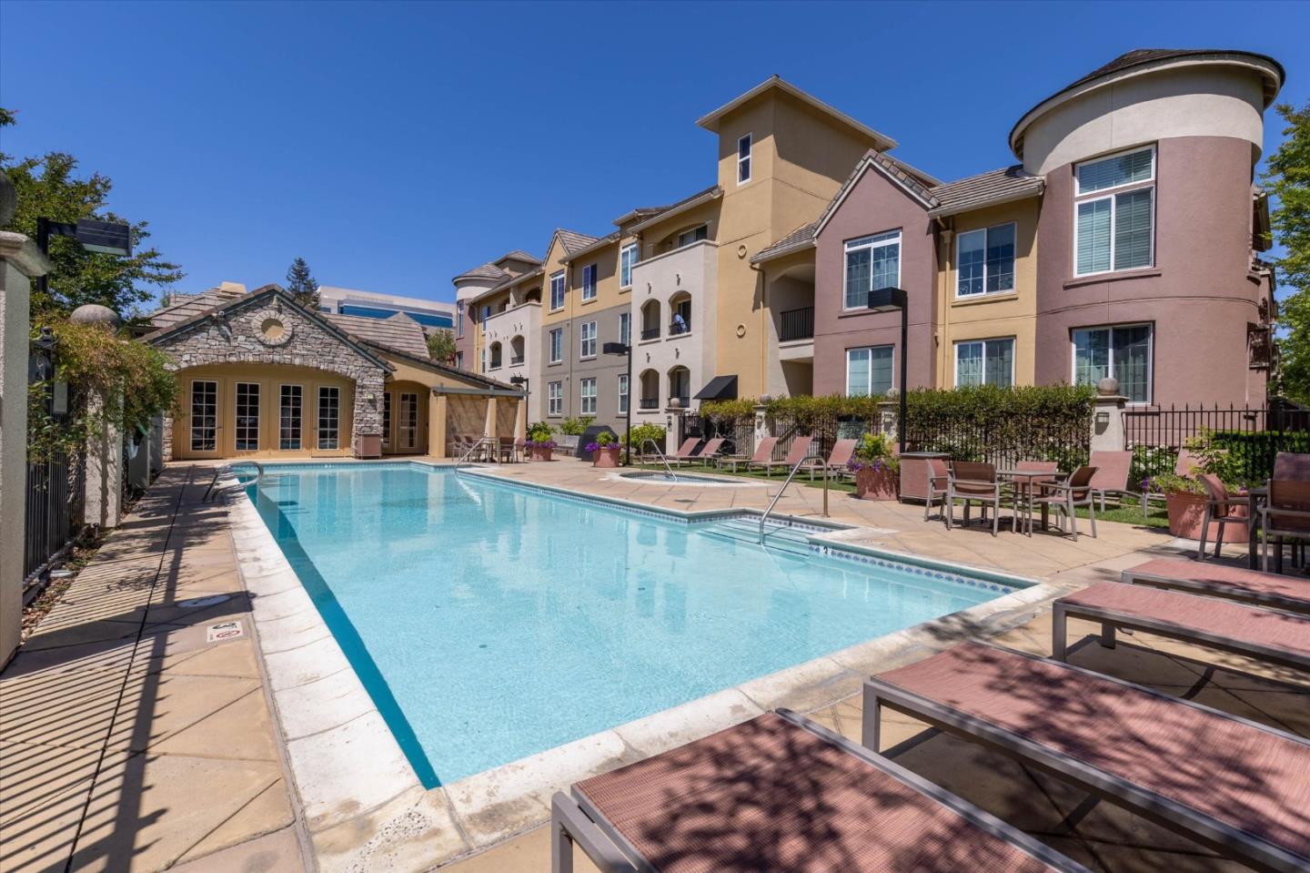 Detail Gallery Image 17 of 21 For 1550 Technology Dr #2105,  San Jose,  CA 95110 - 2 Beds | 2 Baths