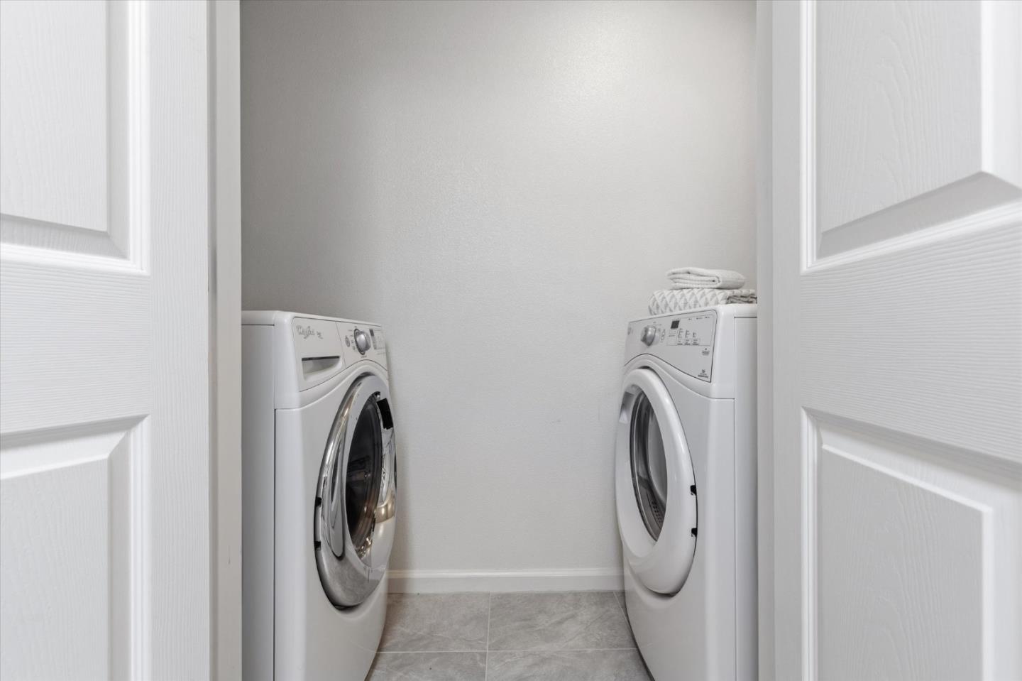 Detail Gallery Image 8 of 21 For 1550 Technology Dr #2105,  San Jose,  CA 95110 - 2 Beds | 2 Baths