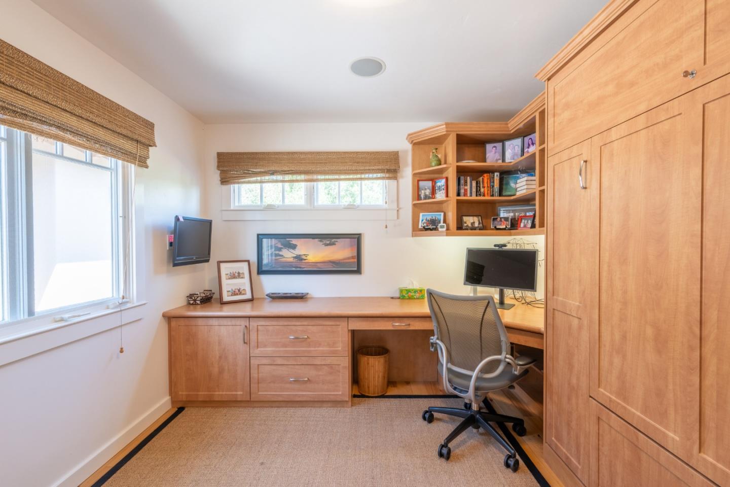Detail Gallery Image 24 of 29 For 24785 Santa Rita St, Carmel,  CA 93923 - 3 Beds | 2 Baths