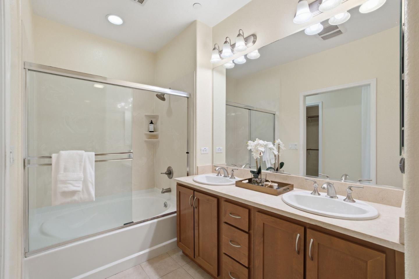 Detail Gallery Image 22 of 41 For 1388 Broadway #103,  Millbrae,  CA 94030 - 2 Beds | 2 Baths