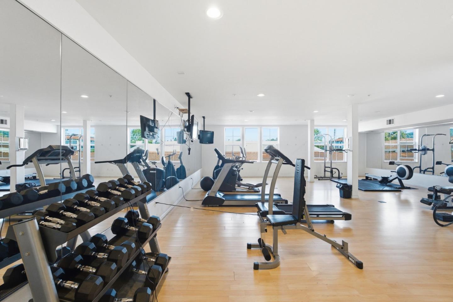 Detail Gallery Image 32 of 41 For 1388 Broadway #103,  Millbrae,  CA 94030 - 2 Beds | 2 Baths