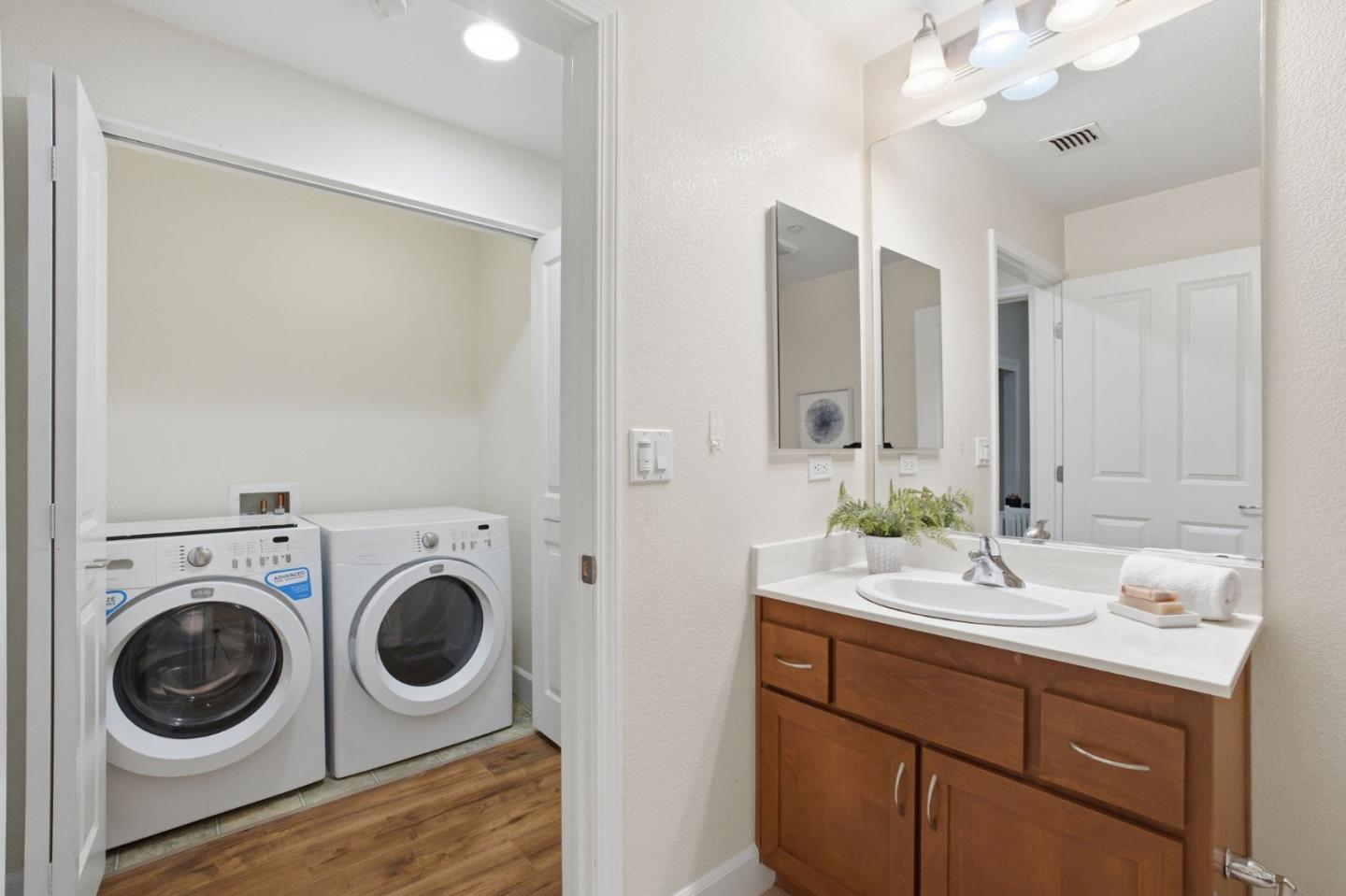 Detail Gallery Image 7 of 41 For 1388 Broadway #103,  Millbrae,  CA 94030 - 2 Beds | 2 Baths