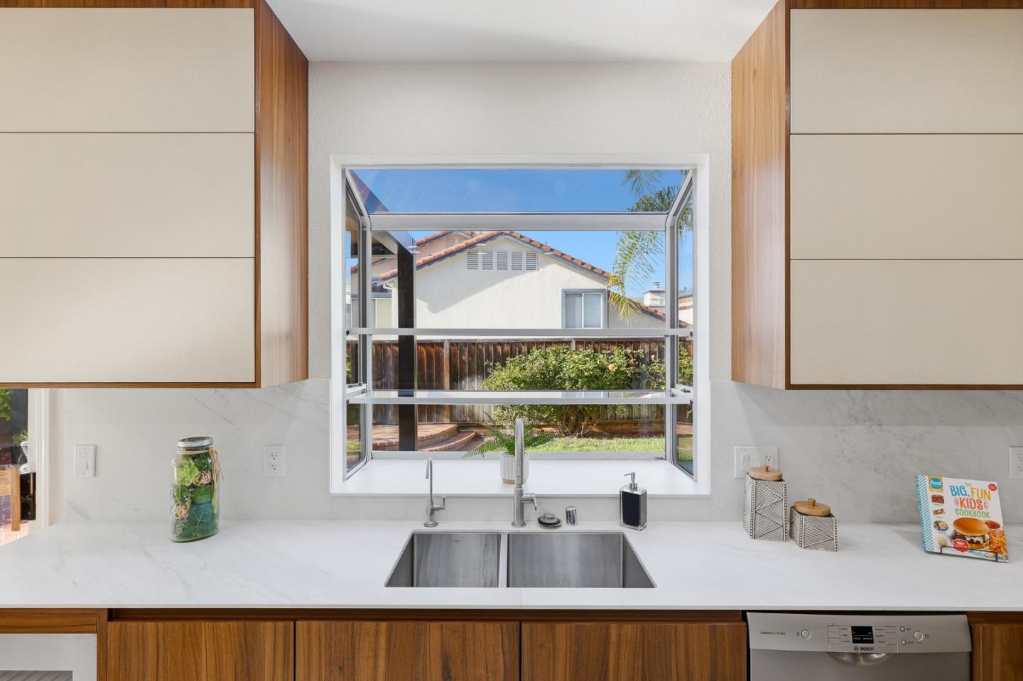 Detail Gallery Image 24 of 90 For 3283 Placido Ct, San Jose,  CA 95135 - 5 Beds | 3 Baths