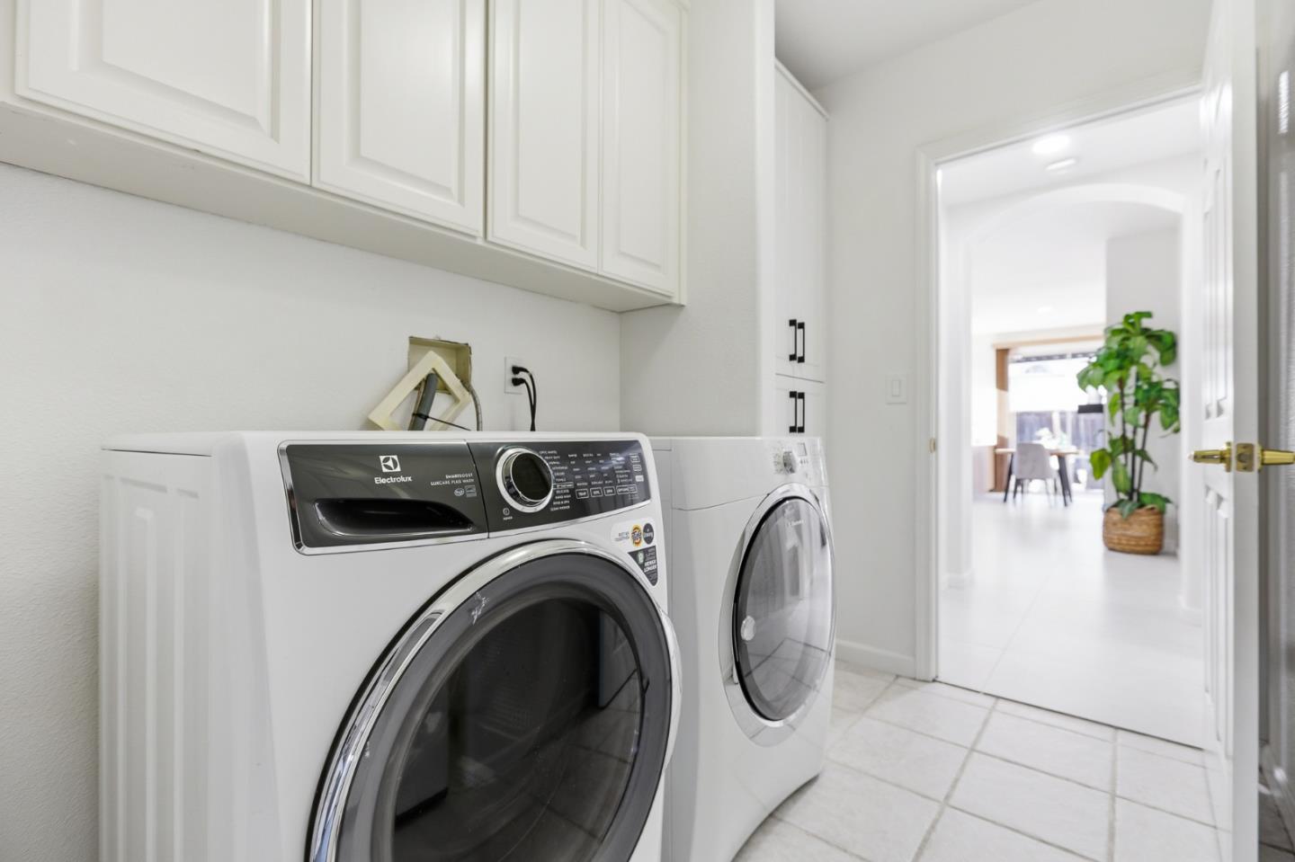 Detail Gallery Image 45 of 90 For 3283 Placido Ct, San Jose,  CA 95135 - 5 Beds | 3 Baths