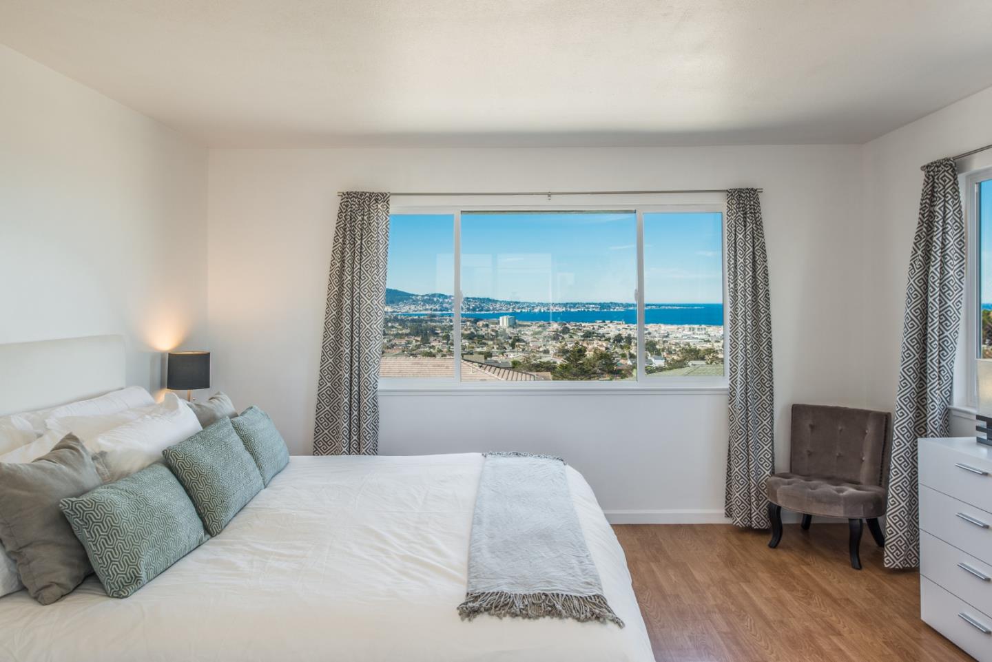 Detail Gallery Image 27 of 77 For 1364 Skyview Dr, Seaside,  CA 93955 - 7 Beds | 3/1 Baths