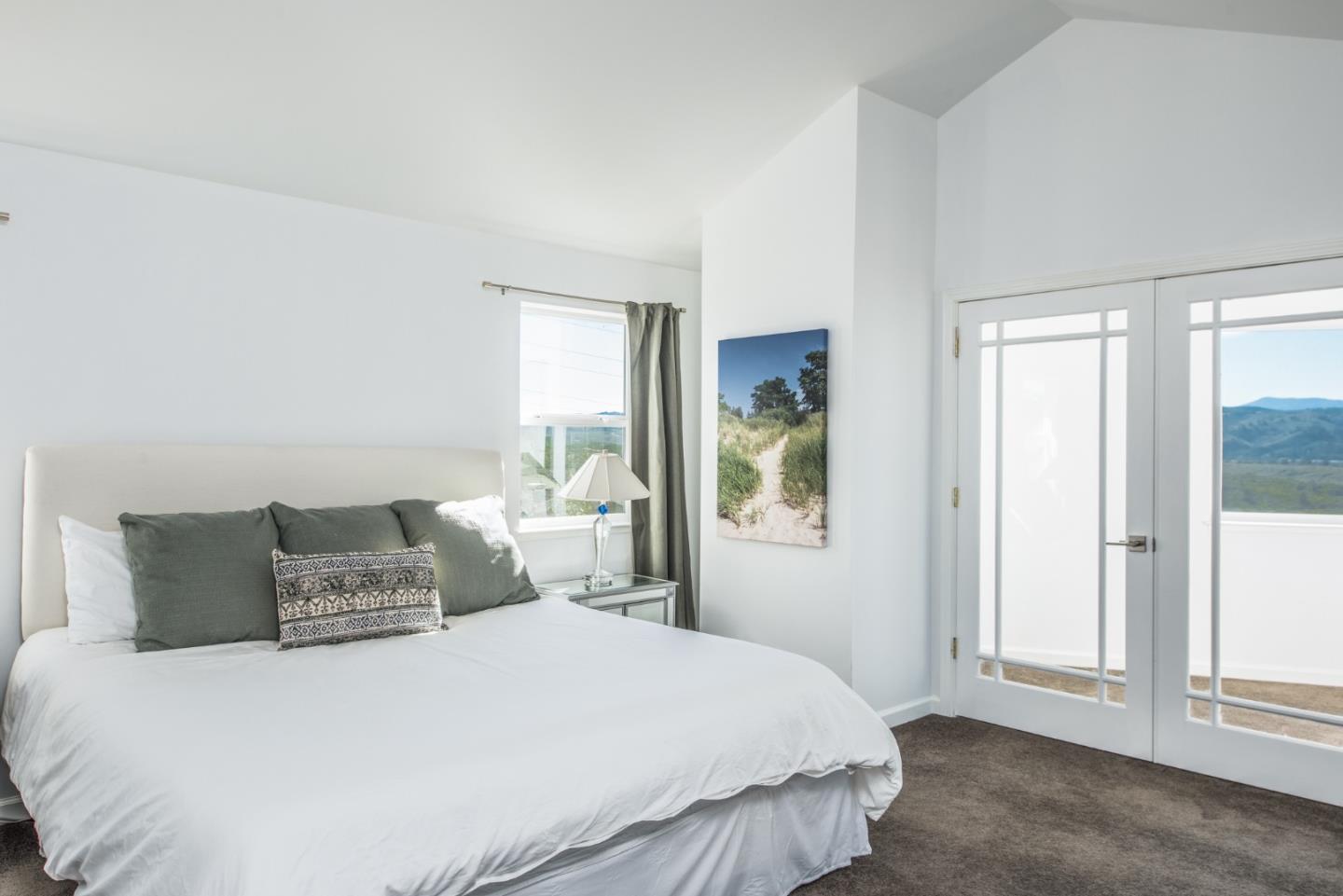 Detail Gallery Image 34 of 77 For 1364 Skyview Dr, Seaside,  CA 93955 - 7 Beds | 3/1 Baths