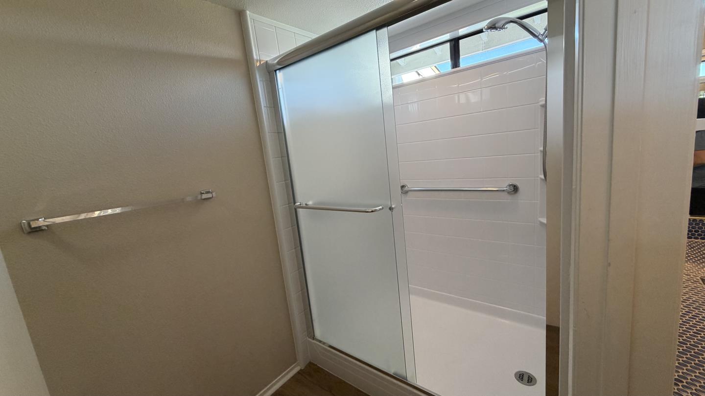 Detail Gallery Image 15 of 24 For 626 Marlin Ct, Redwood City,  CA 94065 - 3 Beds | 3 Baths