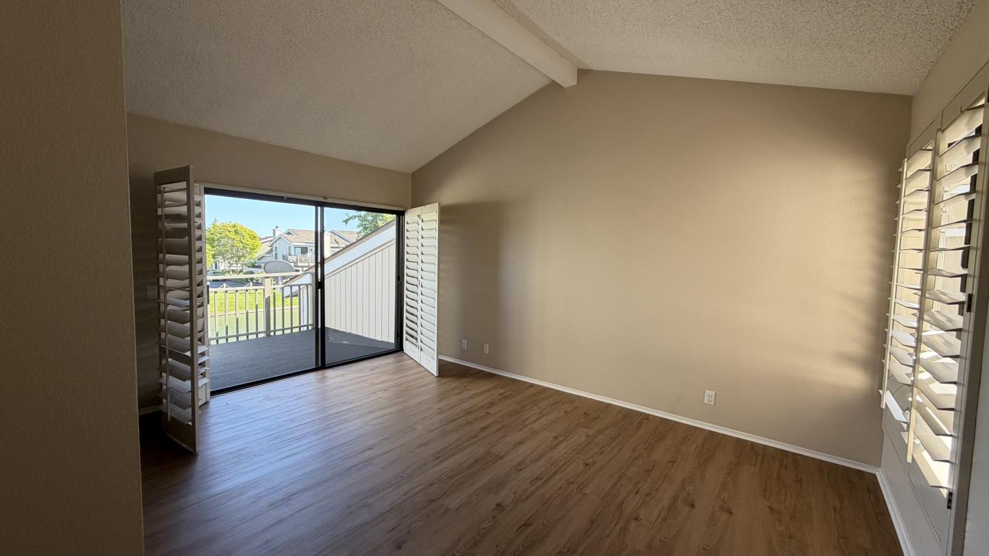 Detail Gallery Image 9 of 24 For 626 Marlin Ct, Redwood City,  CA 94065 - 3 Beds | 3 Baths