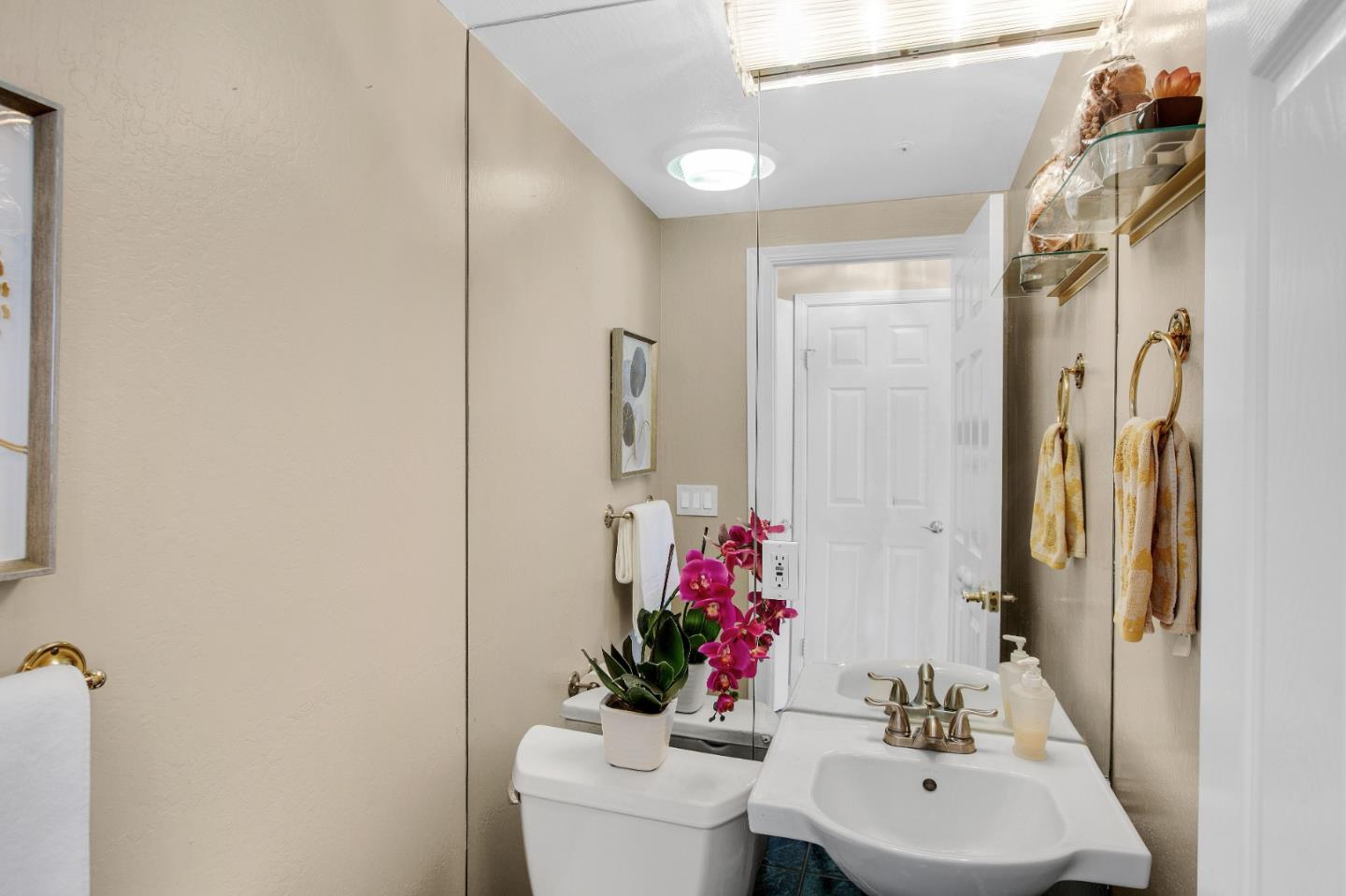 Detail Gallery Image 22 of 25 For 639 Mercado Ct, Milpitas,  CA 95035 - 4 Beds | 2/1 Baths