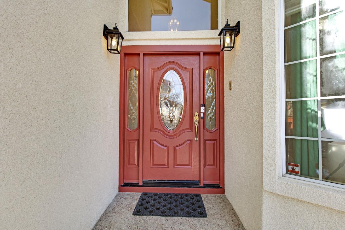 Detail Gallery Image 3 of 25 For 639 Mercado Ct, Milpitas,  CA 95035 - 4 Beds | 2/1 Baths