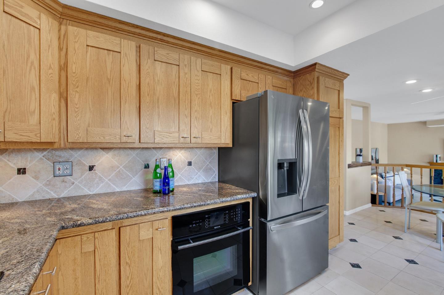 Detail Gallery Image 9 of 25 For 639 Mercado Ct, Milpitas,  CA 95035 - 4 Beds | 2/1 Baths