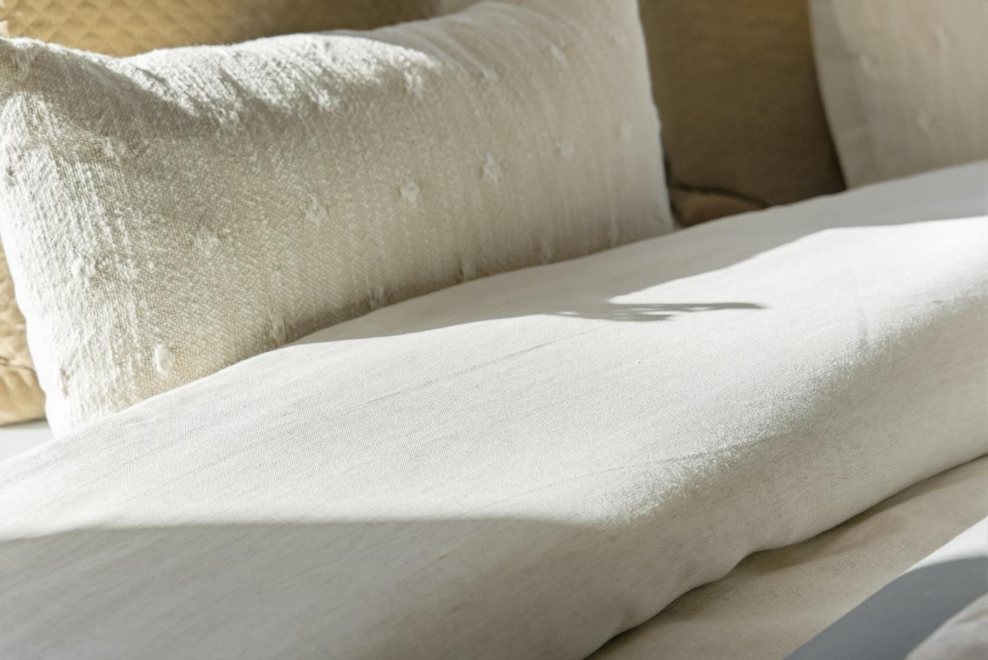 Detail Gallery Image 14 of 37 For 3012 Vistamont Dr, San Jose,  CA 95118 - 5 Beds | 3 Baths