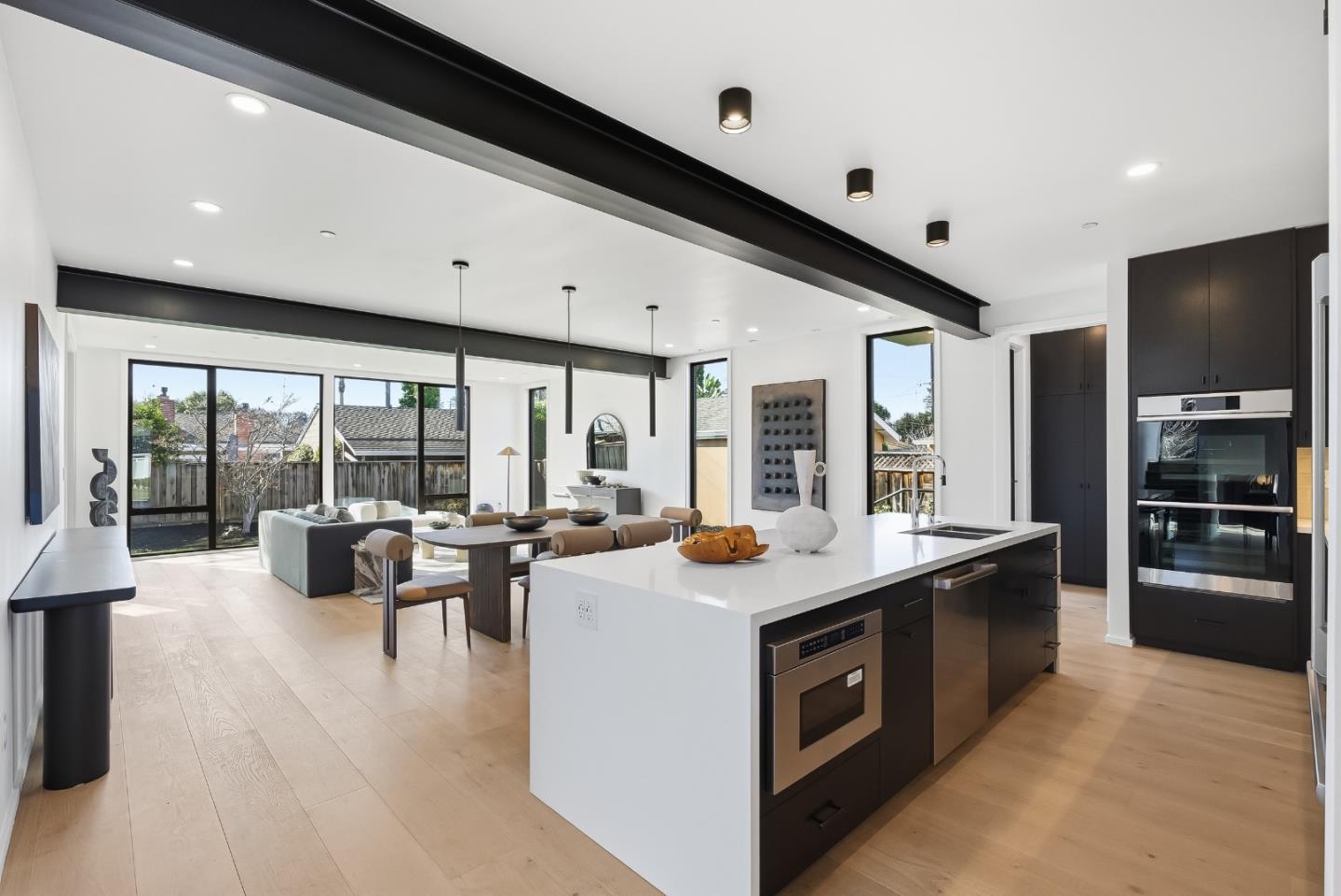 Detail Gallery Image 3 of 37 For 3012 Vistamont Dr, San Jose,  CA 95118 - 5 Beds | 3 Baths