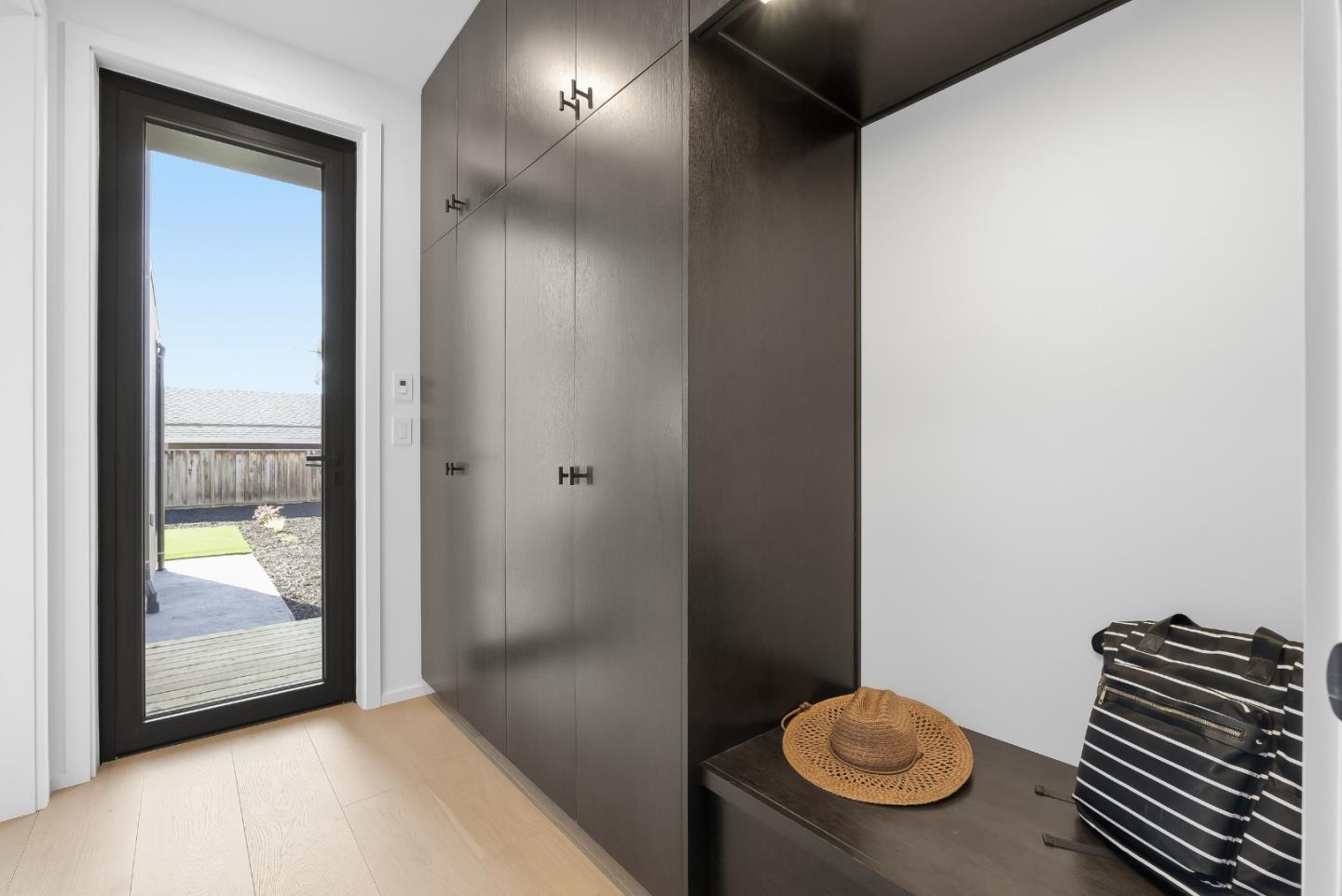 Detail Gallery Image 35 of 37 For 3012 Vistamont Dr, San Jose,  CA 95118 - 5 Beds | 3 Baths