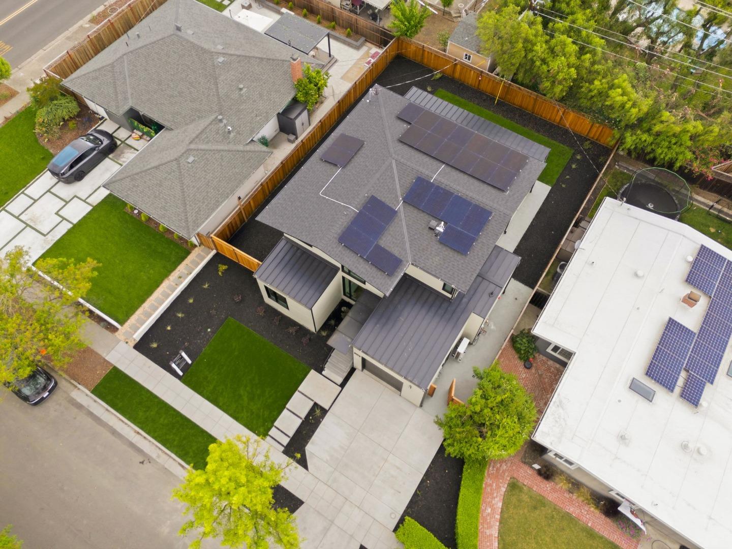 Detail Gallery Image 42 of 55 For 3012 Vistamont Dr, San Jose,  CA 95118 - 5 Beds | 3 Baths