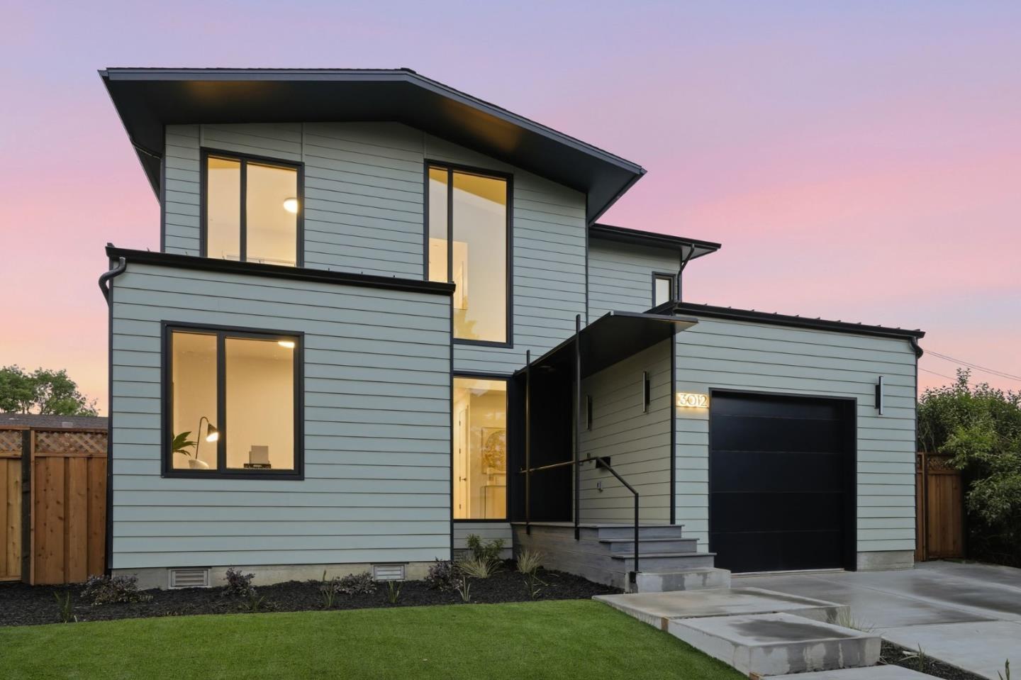 Detail Gallery Image 46 of 55 For 3012 Vistamont Dr, San Jose,  CA 95118 - 5 Beds | 3 Baths