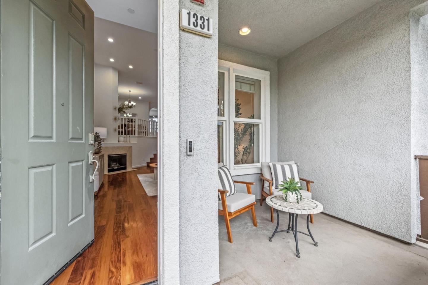 Photo #4: ML82043459 Listing: Photo #4