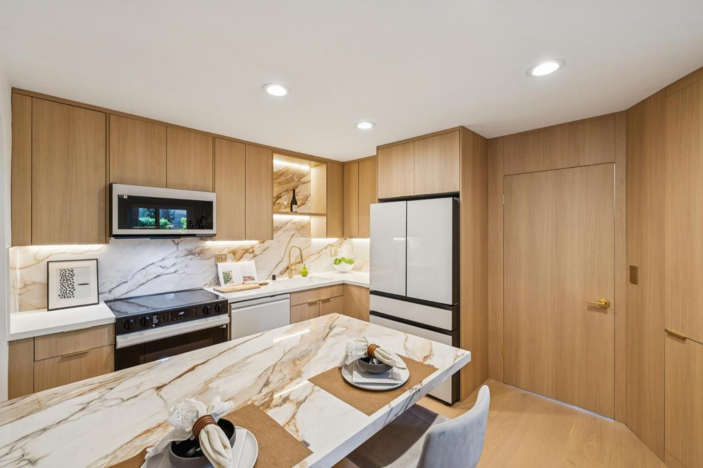 Photo #10: ML82043460 Listing: Photo #10