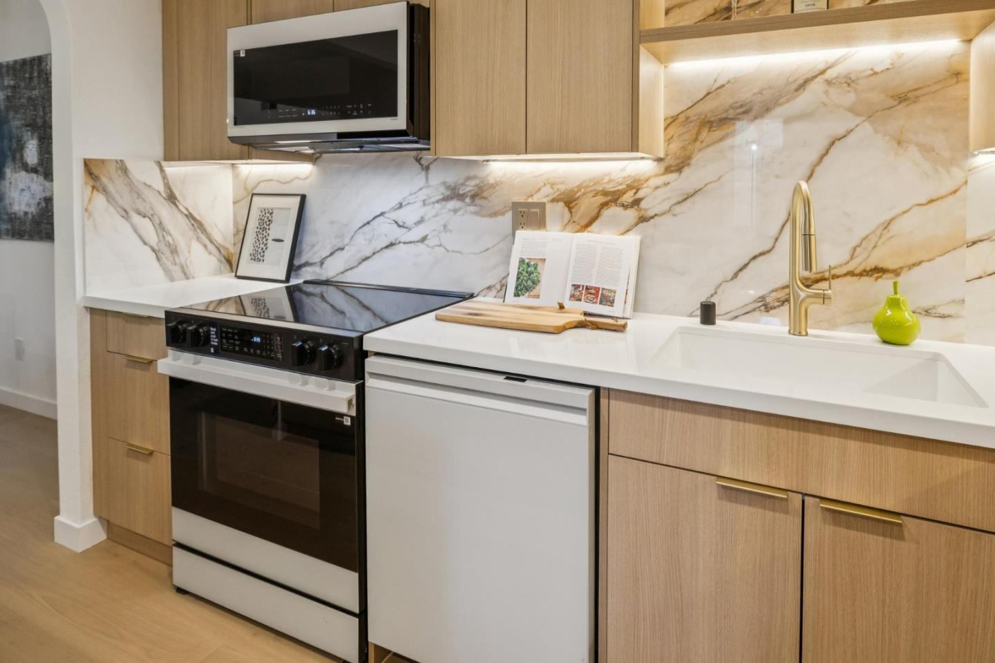 Photo #13: ML82043460 Listing: Photo #13