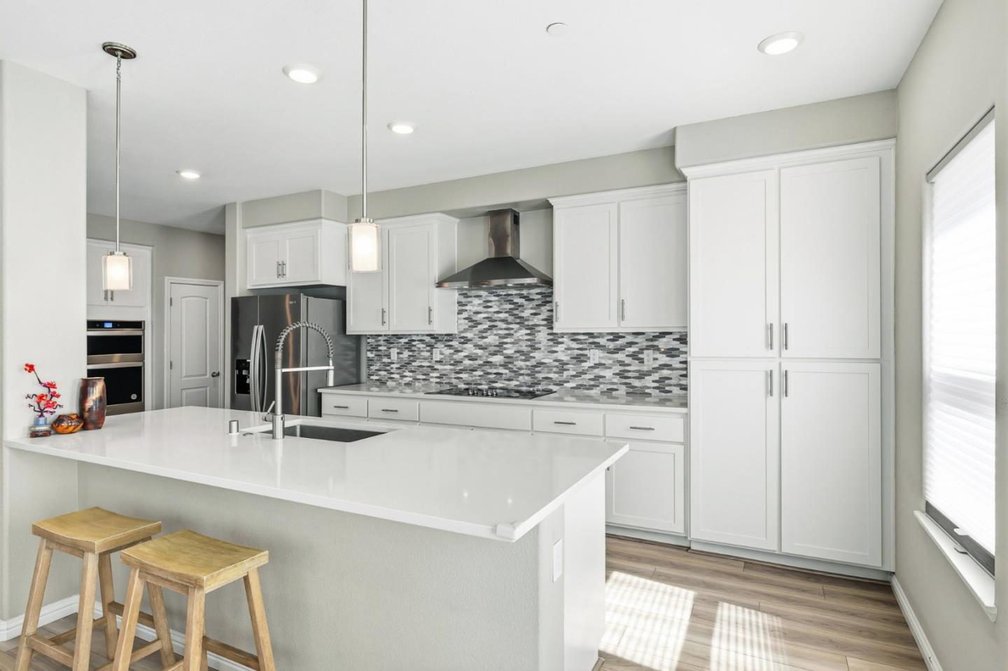 Photo #12: ML82043463 Listing: Photo #12