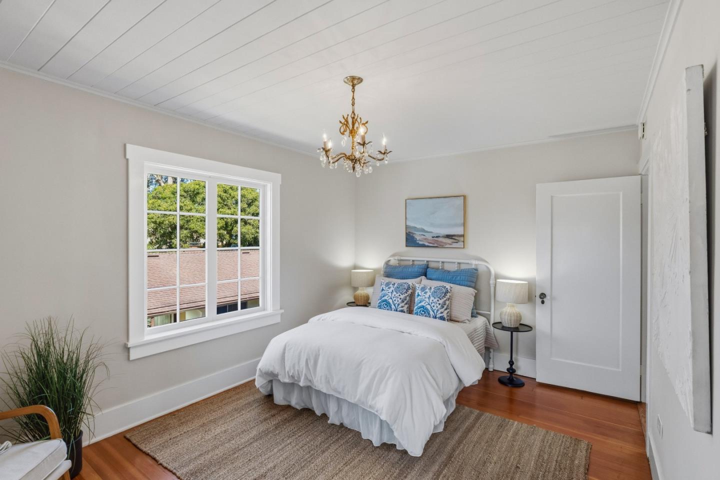 Detail Gallery Image 16 of 24 For 225 17 Mile Dr, Pacific Grove,  CA 93950 - 4 Beds | 2/1 Baths