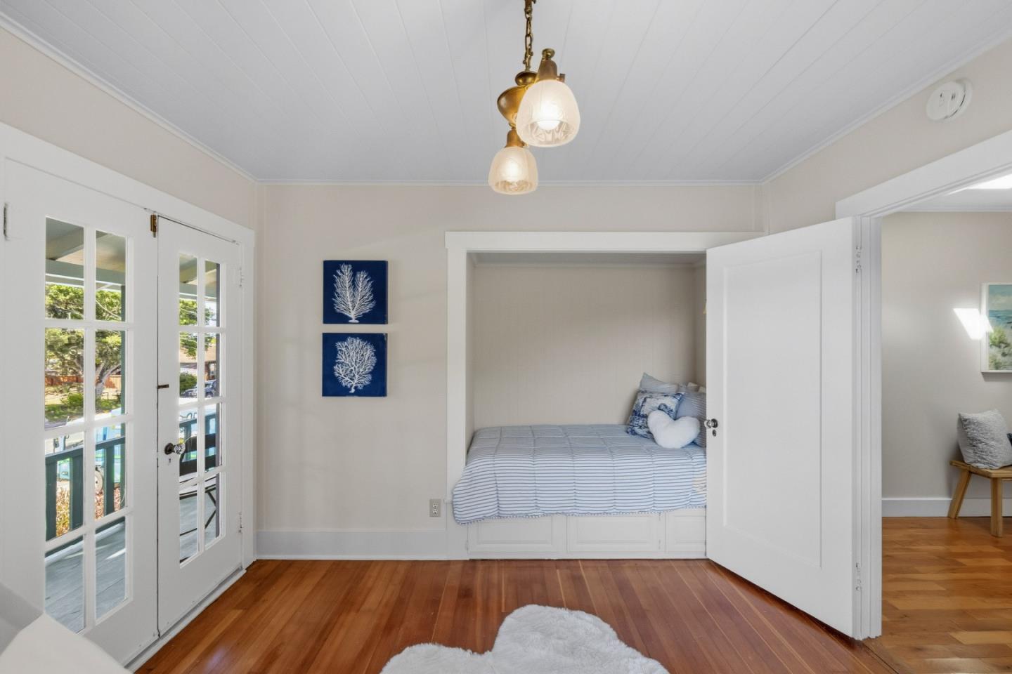 Detail Gallery Image 19 of 24 For 225 17 Mile Dr, Pacific Grove,  CA 93950 - 4 Beds | 2/1 Baths