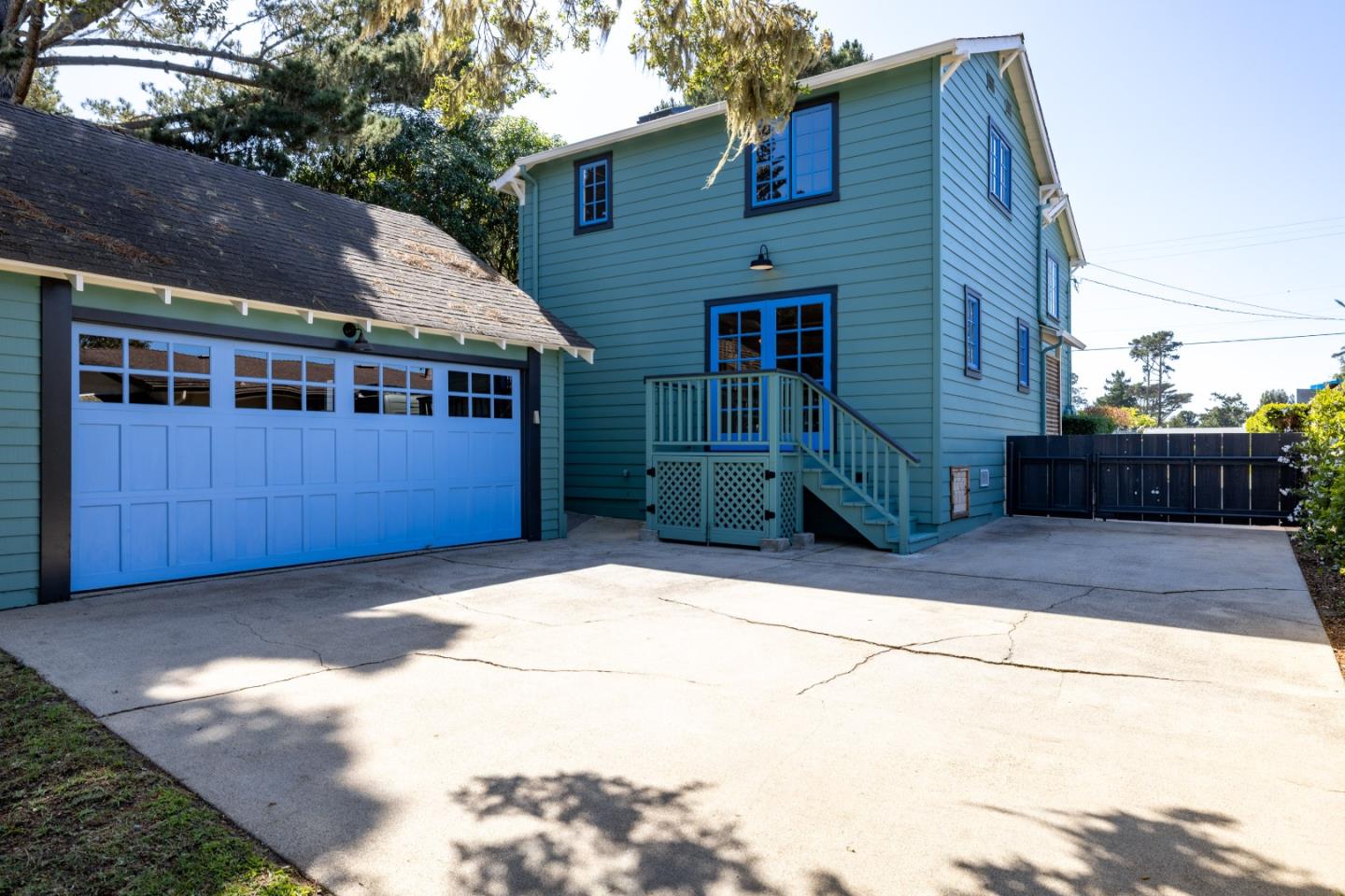 Detail Gallery Image 22 of 24 For 225 17 Mile Dr, Pacific Grove,  CA 93950 - 4 Beds | 2/1 Baths