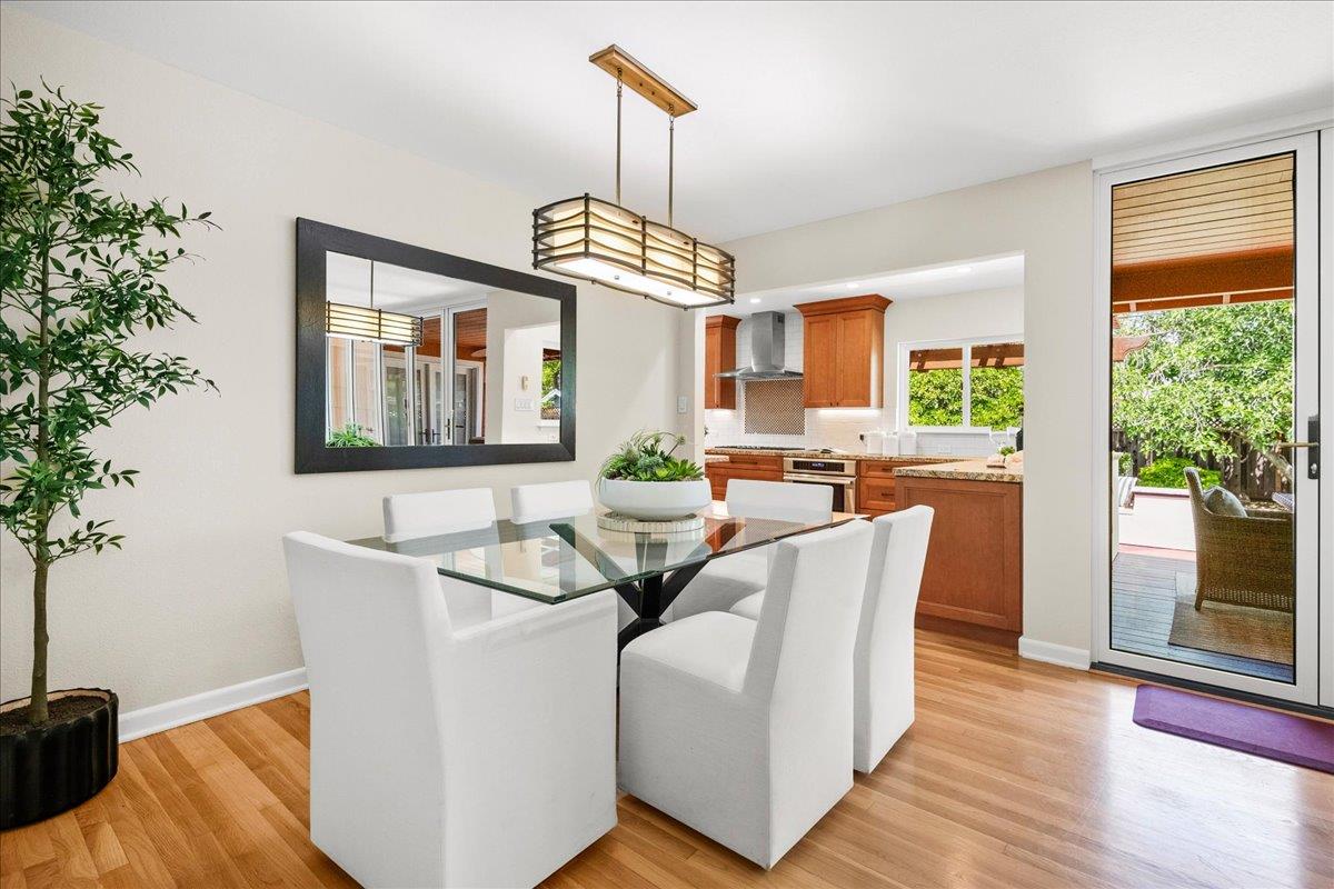 Detail Gallery Image 11 of 36 For 2112 Harmil Way, San Jose,  CA 95125 - 3 Beds | 2 Baths