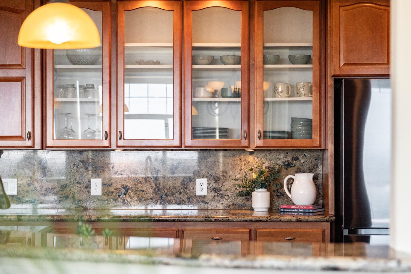 Detail Gallery Image 13 of 53 For 960 Smith Rd, Watsonville,  CA 95076 - 5 Beds | 4 Baths