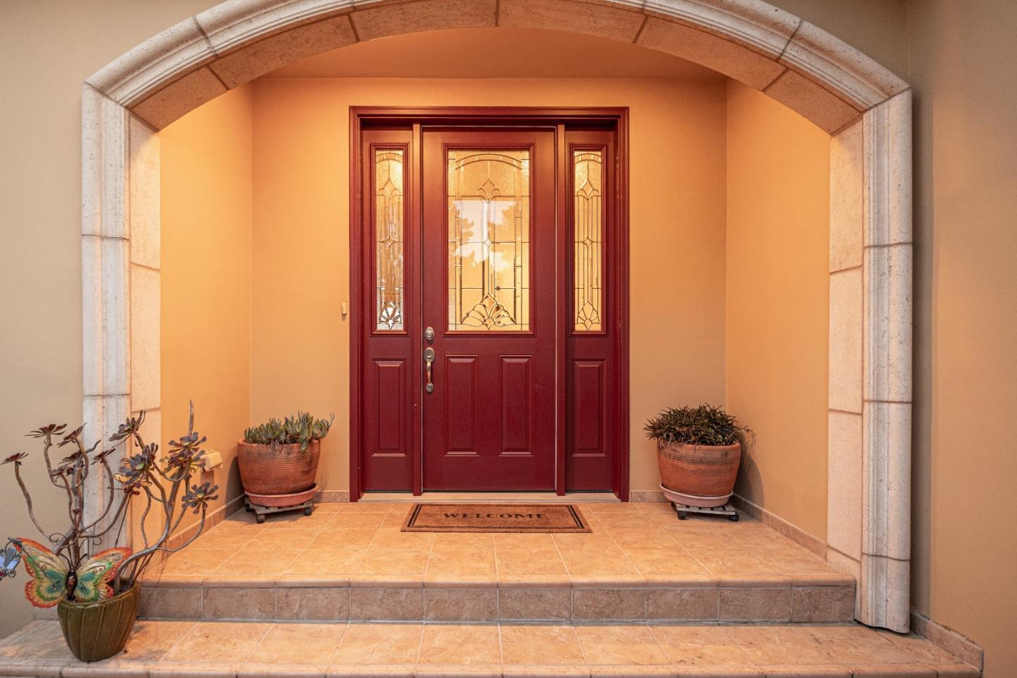 Detail Gallery Image 14 of 53 For 960 Smith Rd, Watsonville,  CA 95076 - 5 Beds | 4 Baths