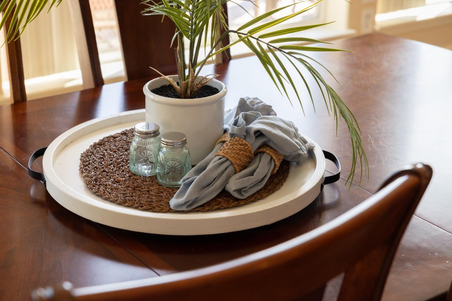 Detail Gallery Image 17 of 53 For 960 Smith Rd, Watsonville,  CA 95076 - 5 Beds | 4 Baths