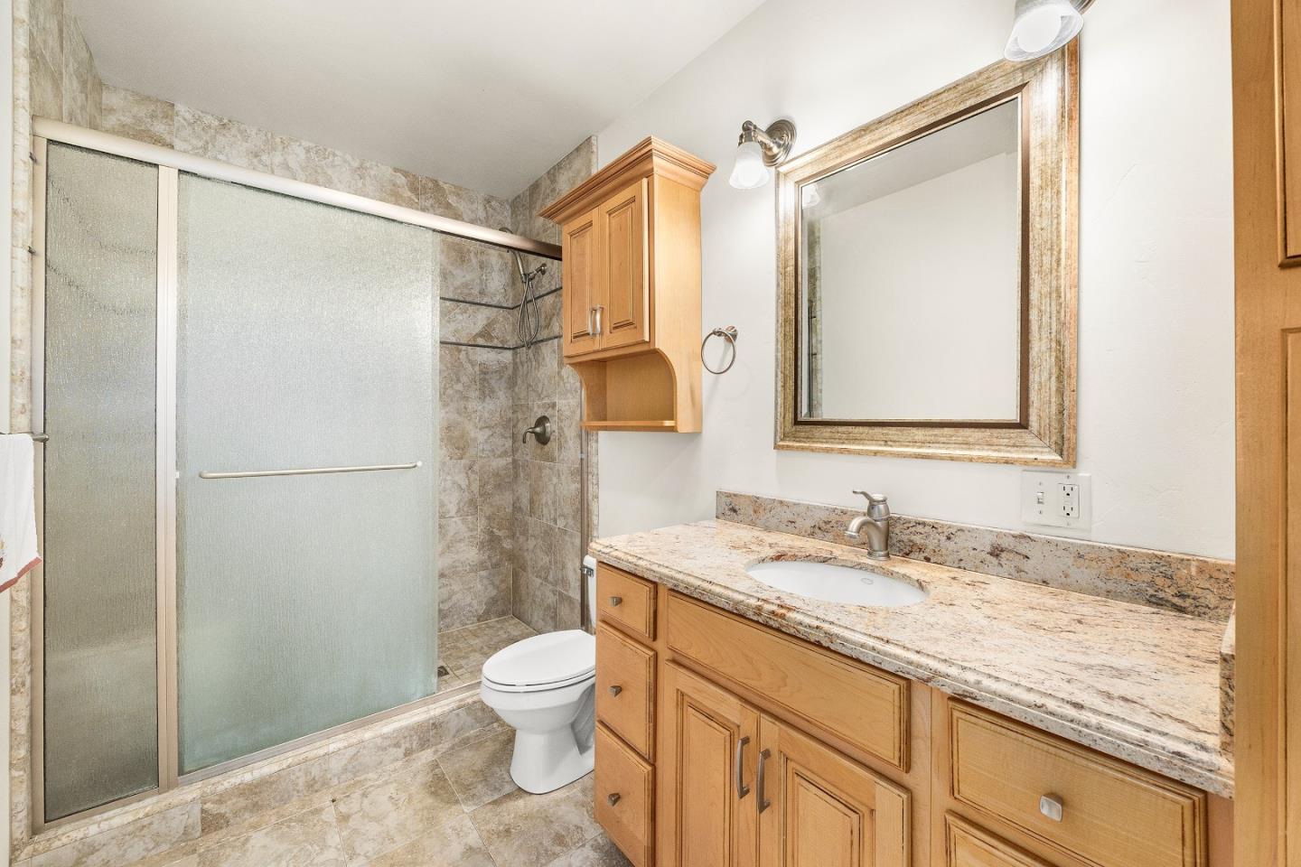 Detail Gallery Image 44 of 53 For 960 Smith Rd, Watsonville,  CA 95076 - 5 Beds | 4 Baths