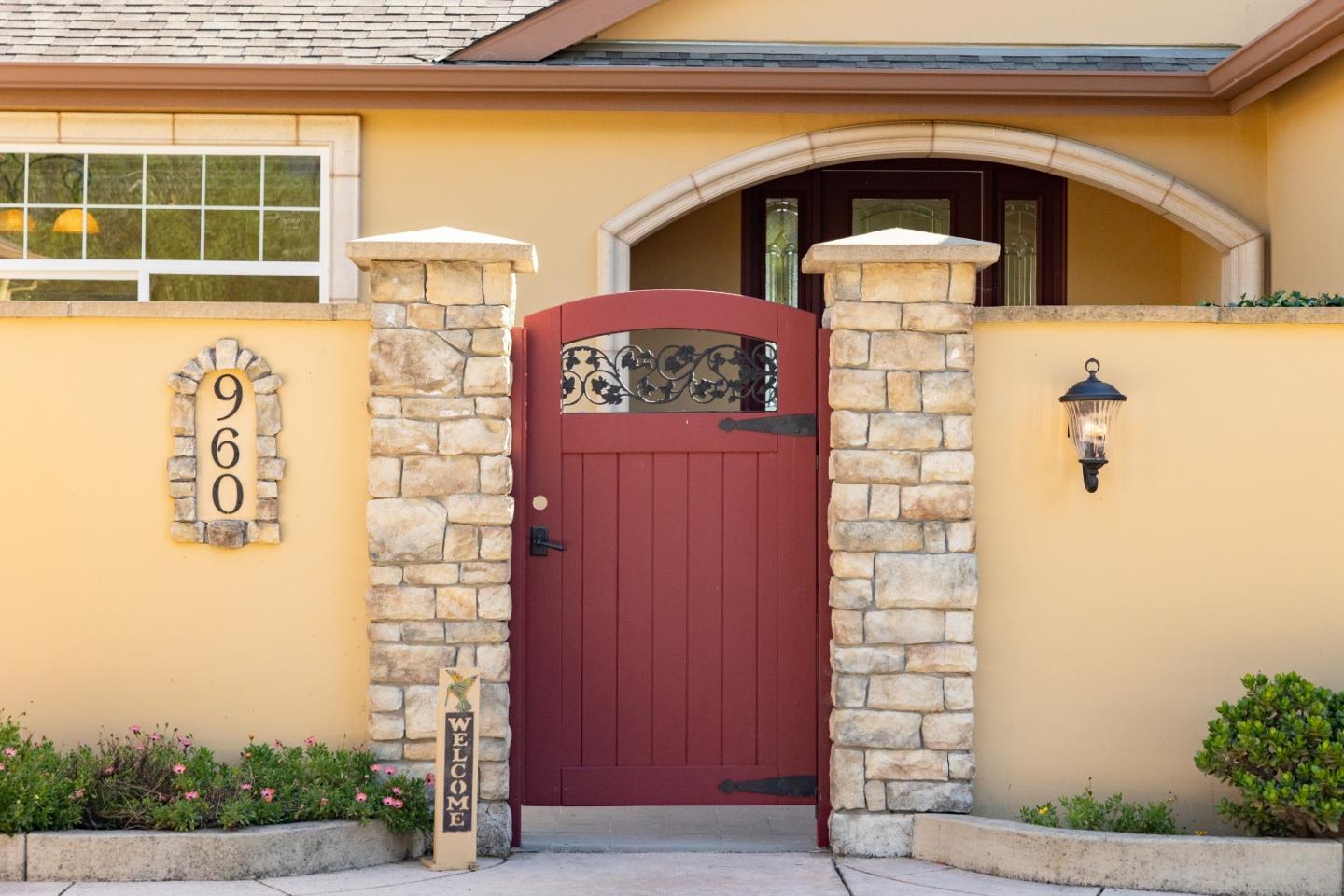 Detail Gallery Image 47 of 53 For 960 Smith Rd, Watsonville,  CA 95076 - 5 Beds | 4 Baths