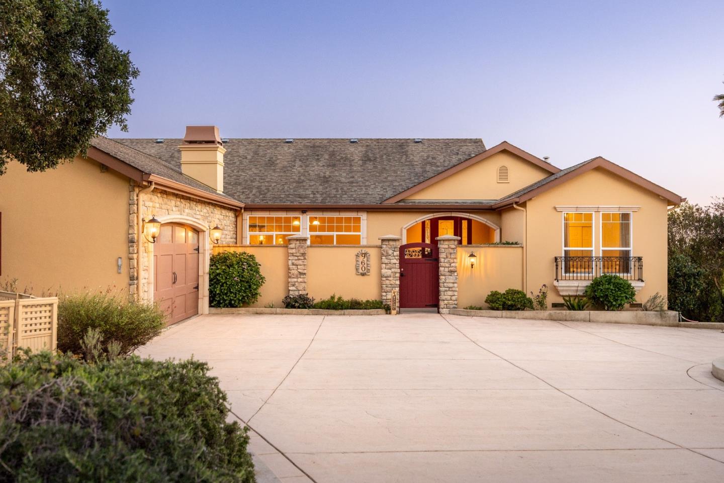 Detail Gallery Image 49 of 53 For 960 Smith Rd, Watsonville,  CA 95076 - 5 Beds | 4 Baths