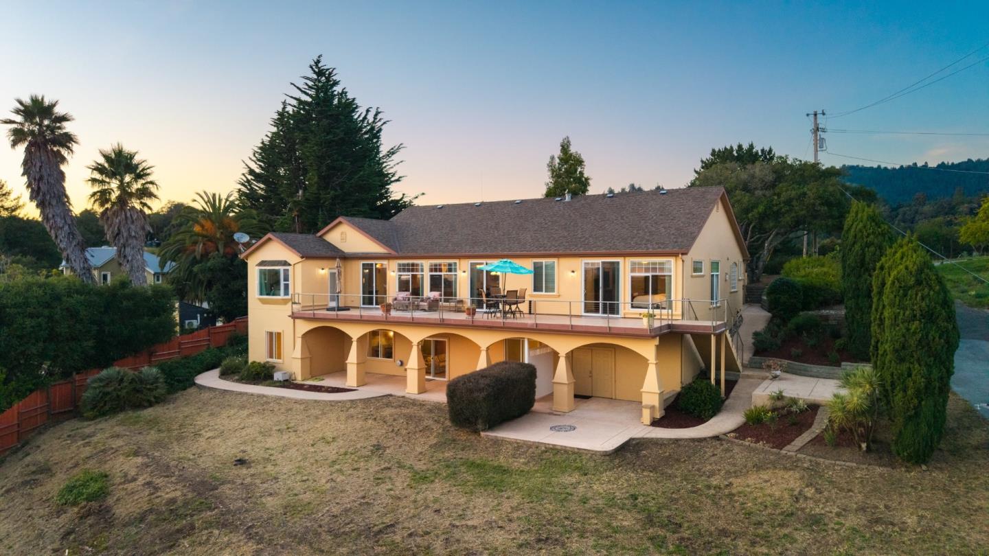 Detail Gallery Image 52 of 53 For 960 Smith Rd, Watsonville,  CA 95076 - 5 Beds | 4 Baths