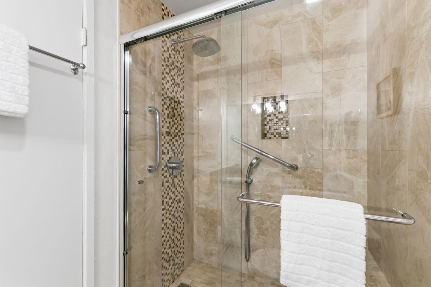 Photo #17: ML82043474 Listing: Photo #17