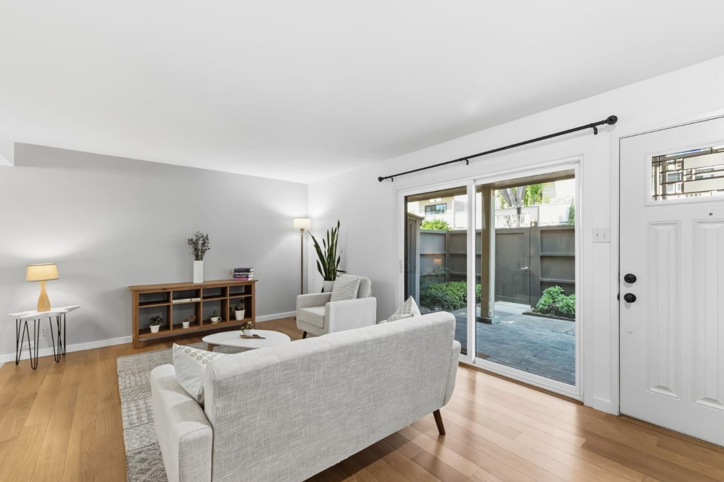 Photo #2: ML82043474 Listing: Photo #2