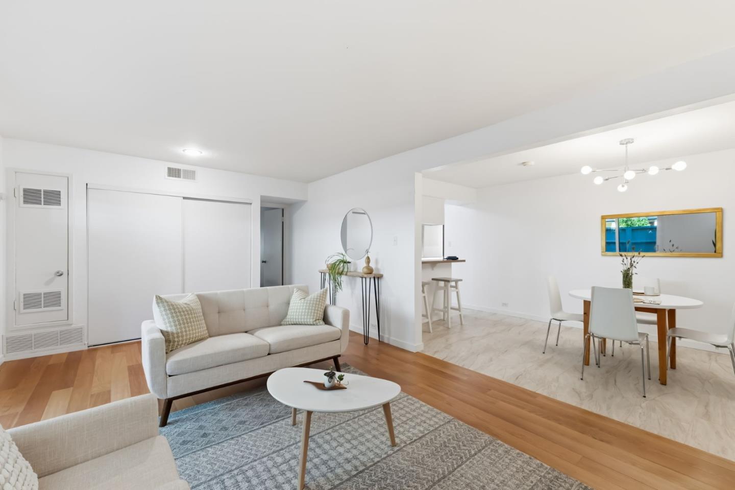 Photo #3: ML82043474 Listing: Photo #3