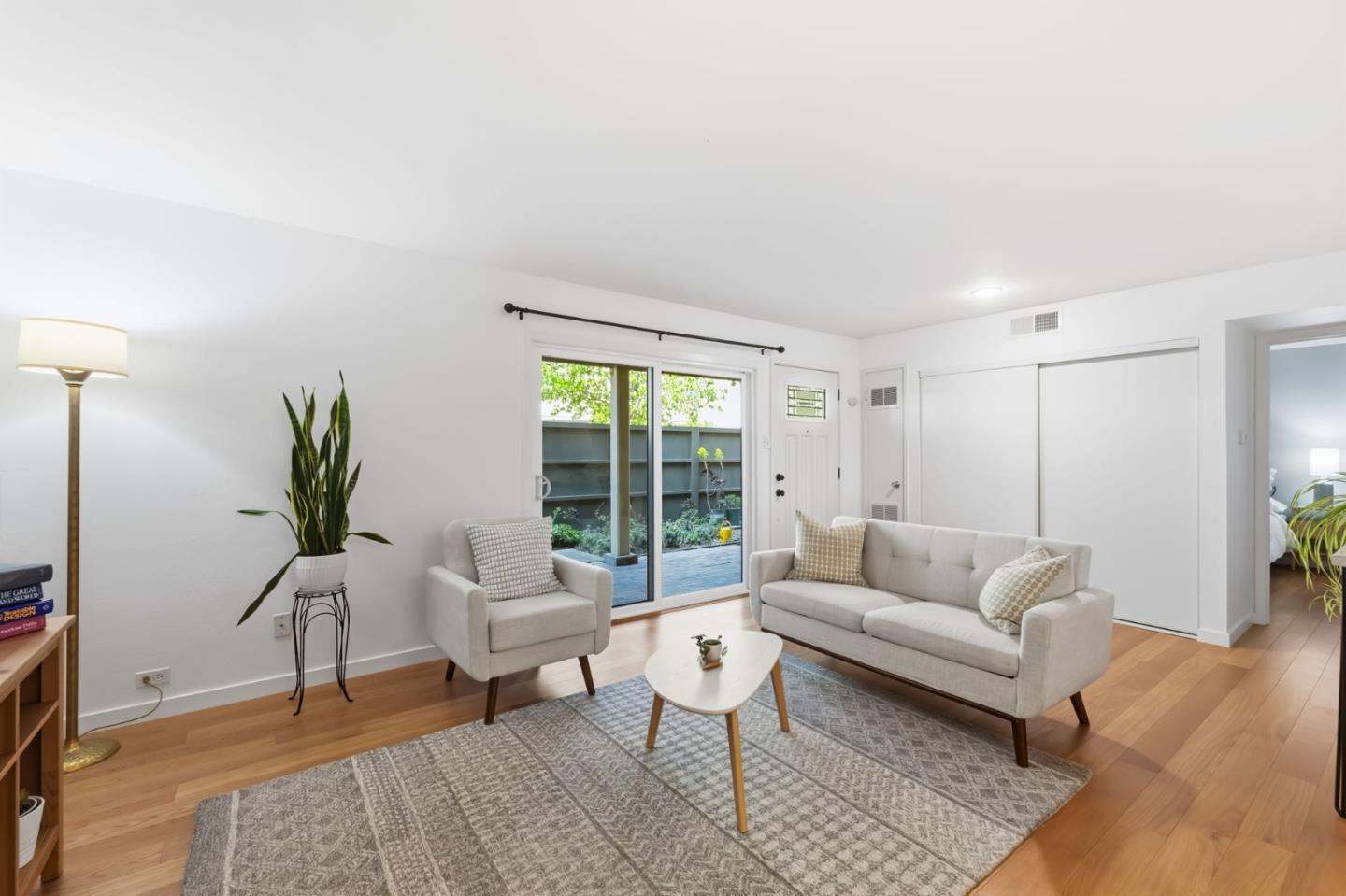 Photo #4: ML82043474 Listing: Photo #4