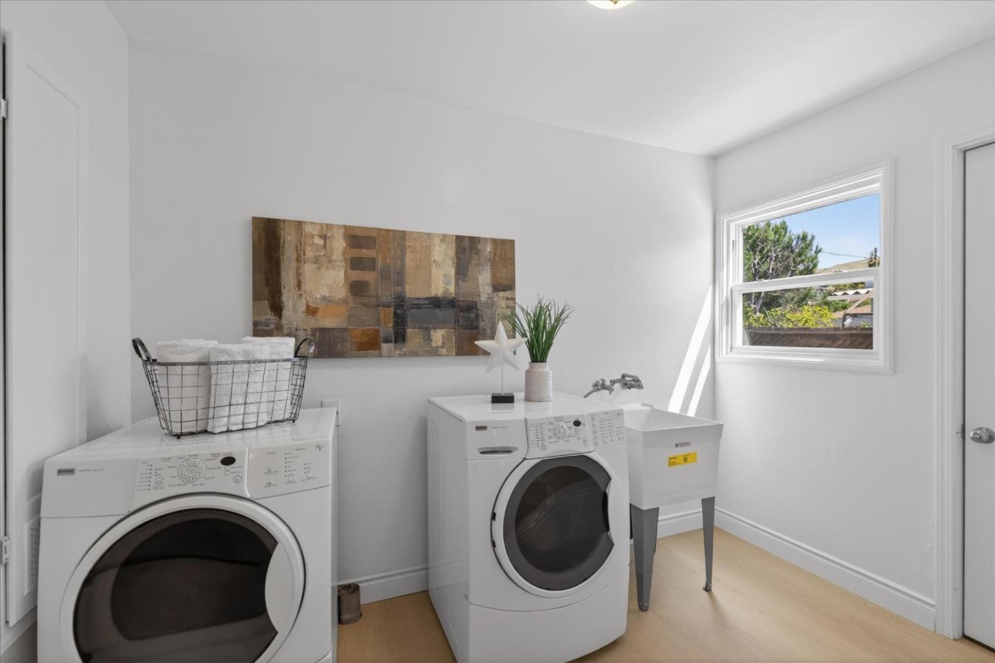 Detail Gallery Image 17 of 29 For 3377 Gawain, San Jose,  CA 95127 - 3 Beds | 1 Baths