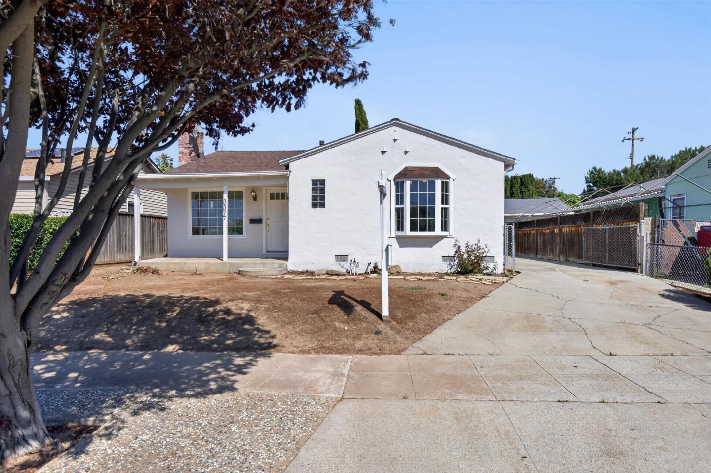 Detail Gallery Image 2 of 29 For 3377 Gawain, San Jose,  CA 95127 - 3 Beds | 1 Baths