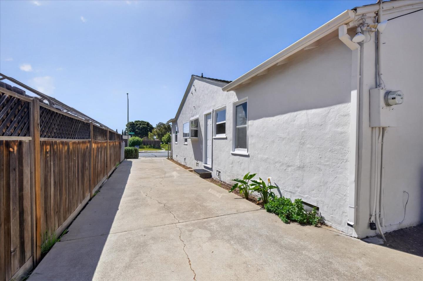 Detail Gallery Image 25 of 29 For 3377 Gawain, San Jose,  CA 95127 - 3 Beds | 1 Baths