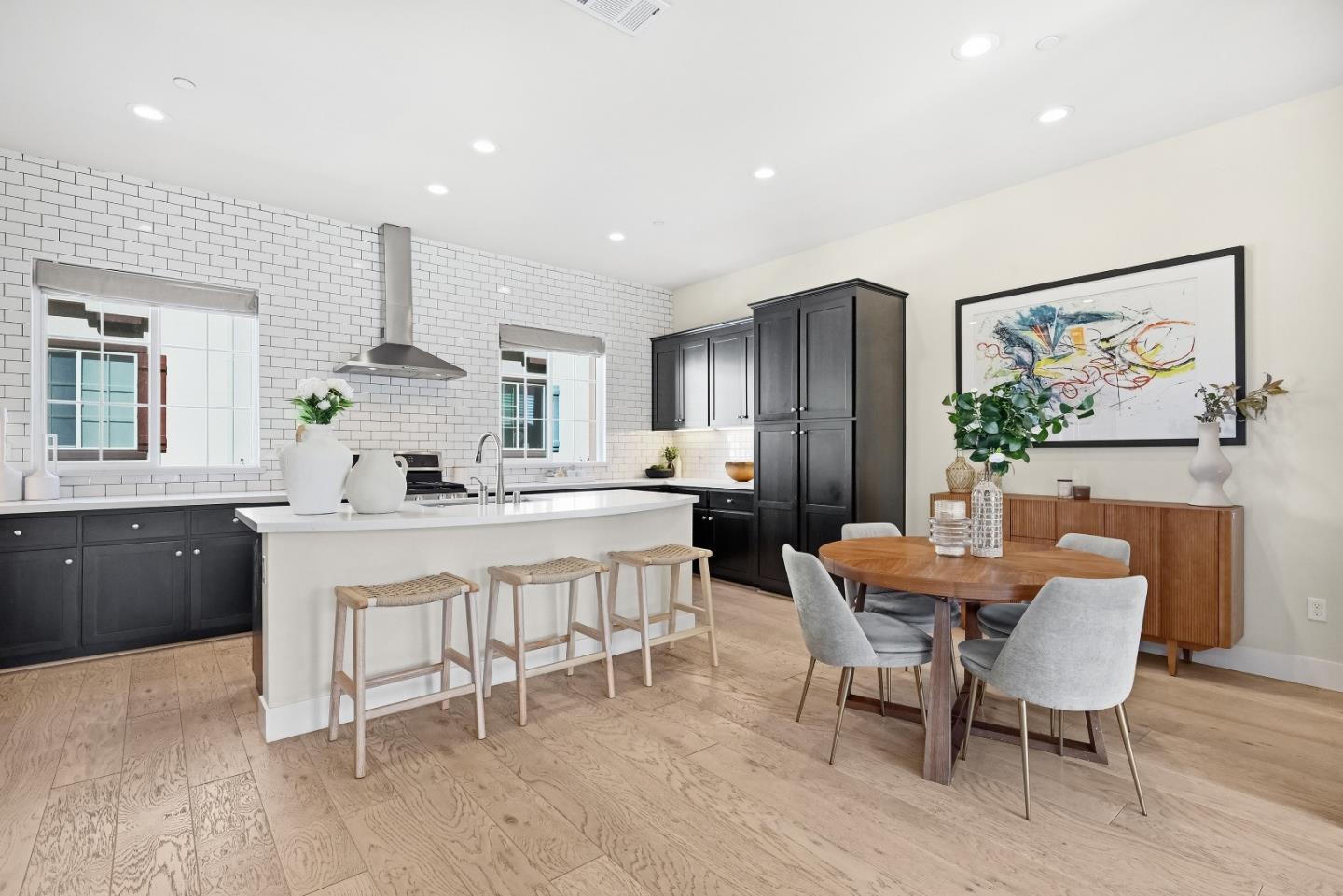 759 Evelyn Avenue, Sunnyvale, CA, 94086